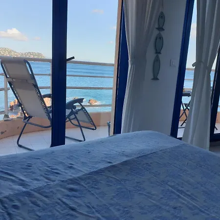 Formidable Studio Avec Vue Mer Saint-Raphaël